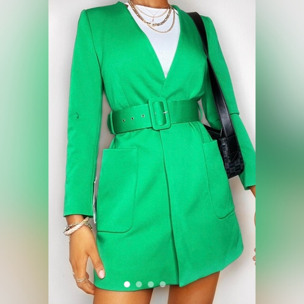 Brand NWT Zara Blazer, Size Small, Green